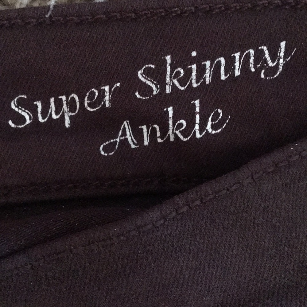 Jeans - Picture 6 of 7